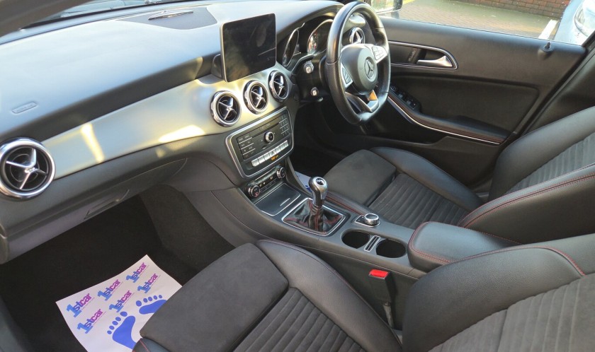 Mercedes Gla 200 Amg Line Executiv