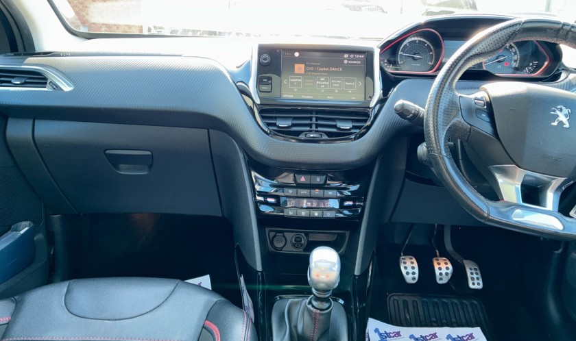 Peugeot 2008 Gt Line Blue Hdi S/S