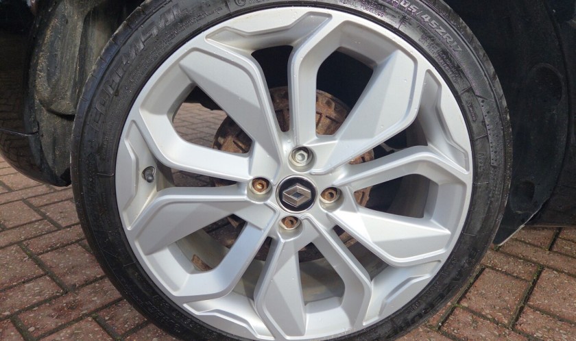 Renault Clio Iconic Tce