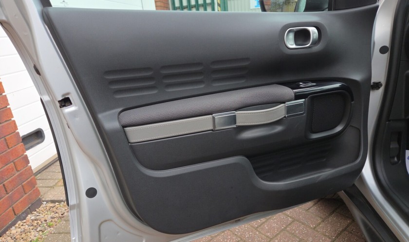 Citroen C4 Cactus Feel Bluehdi