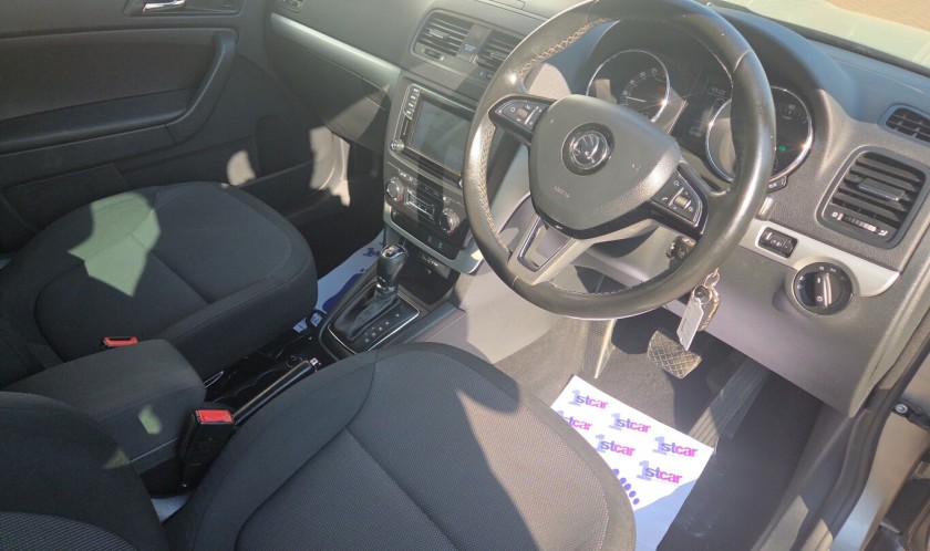 Skoda Yeti Out Se Busn Tdiscr 4