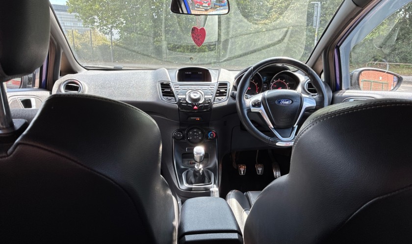 Ford Fiesta 1.6T St-2 Turbo