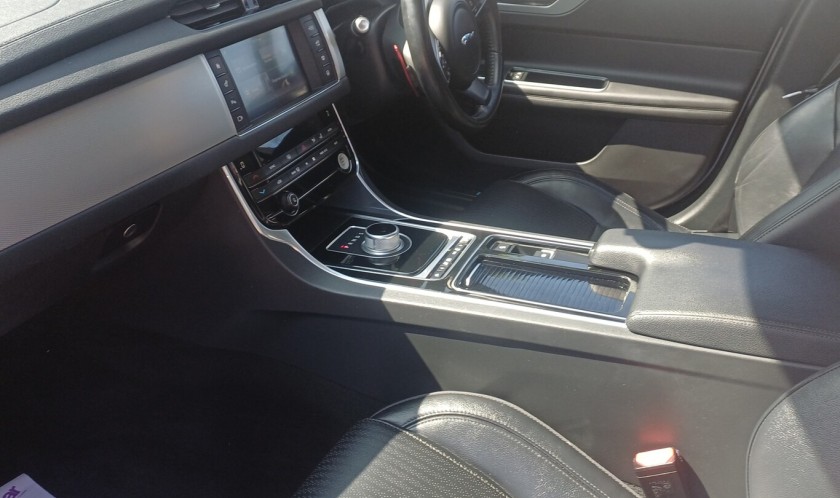 Jaguar Xf Prestige D Auto