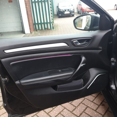 Renault Megane Iconic Tce