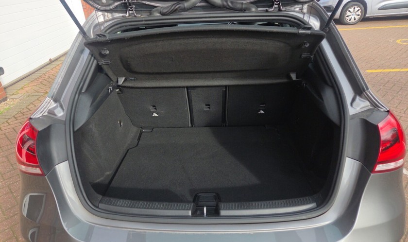 Mercedes A 250 Amg Line Premium Au