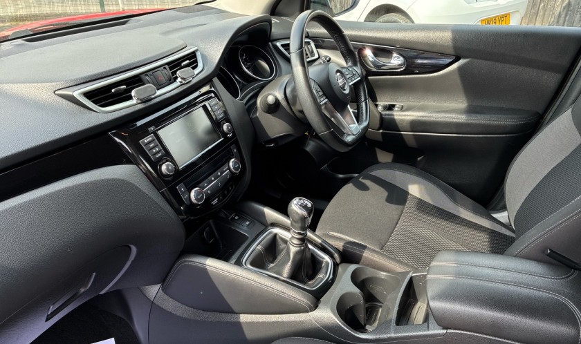Nissan Qashqai Acenta Premium Dc