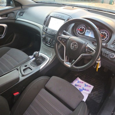 Vauxhall Insignia Sri Nav Cdti Efl