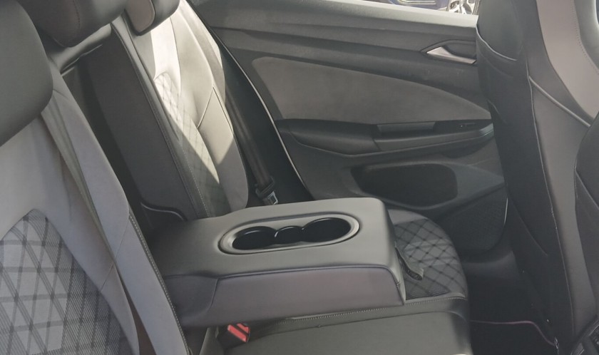 Volkswagen Golf 1.5 e Tsi Mhev R-Line Automatic