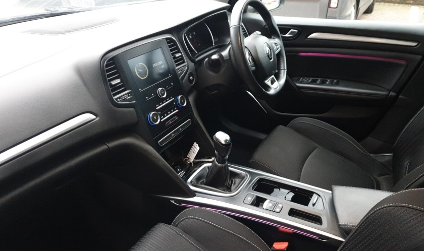 Renault Megane Iconic Tce