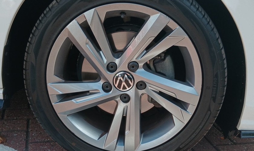 Volkswagen Golf 1.5 e Tsi Mhev R-Line Automatic