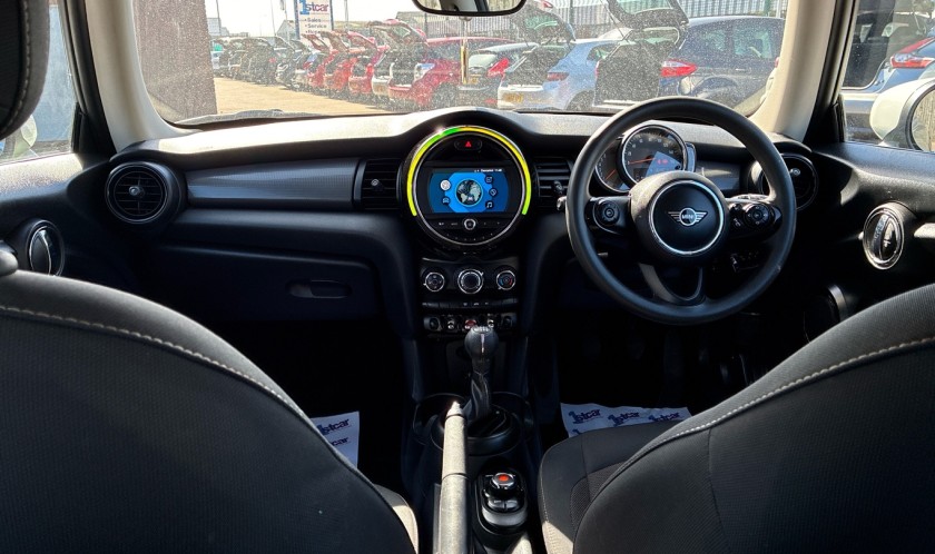 Mini Cooper 1.5 Classic