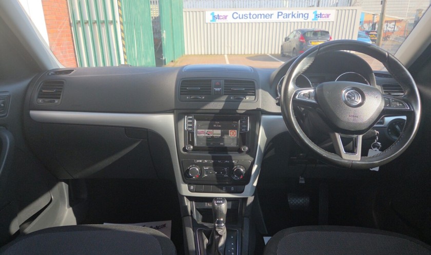 Skoda Yeti Out Se Busn Tdiscr 4