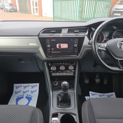 Volkswagen Touran Se Tdi Bmt