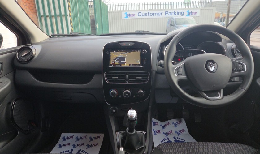 Renault Clio Iconic Tce
