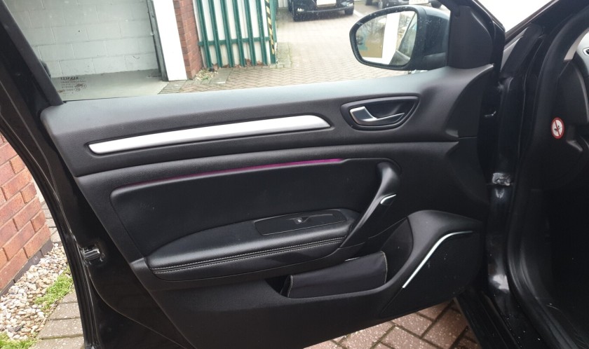 Renault Megane Iconic Tce