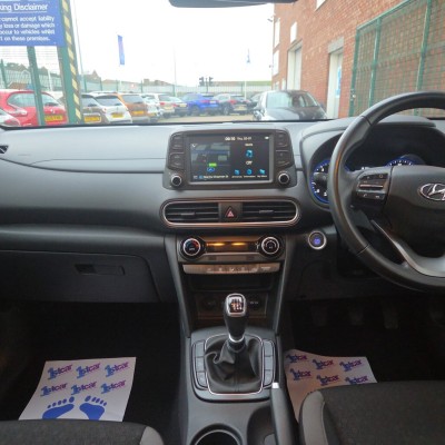 Hyundai Kona Premium