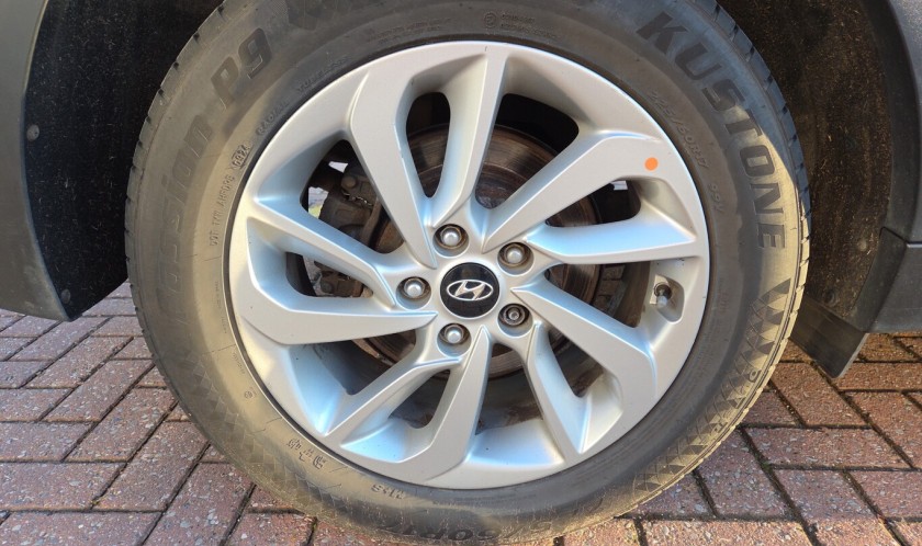 Hyundai Tucson Se Nav Crdi Auto