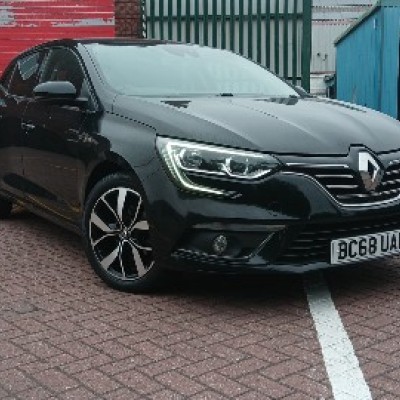 Renault Megane Iconic Blue Dci